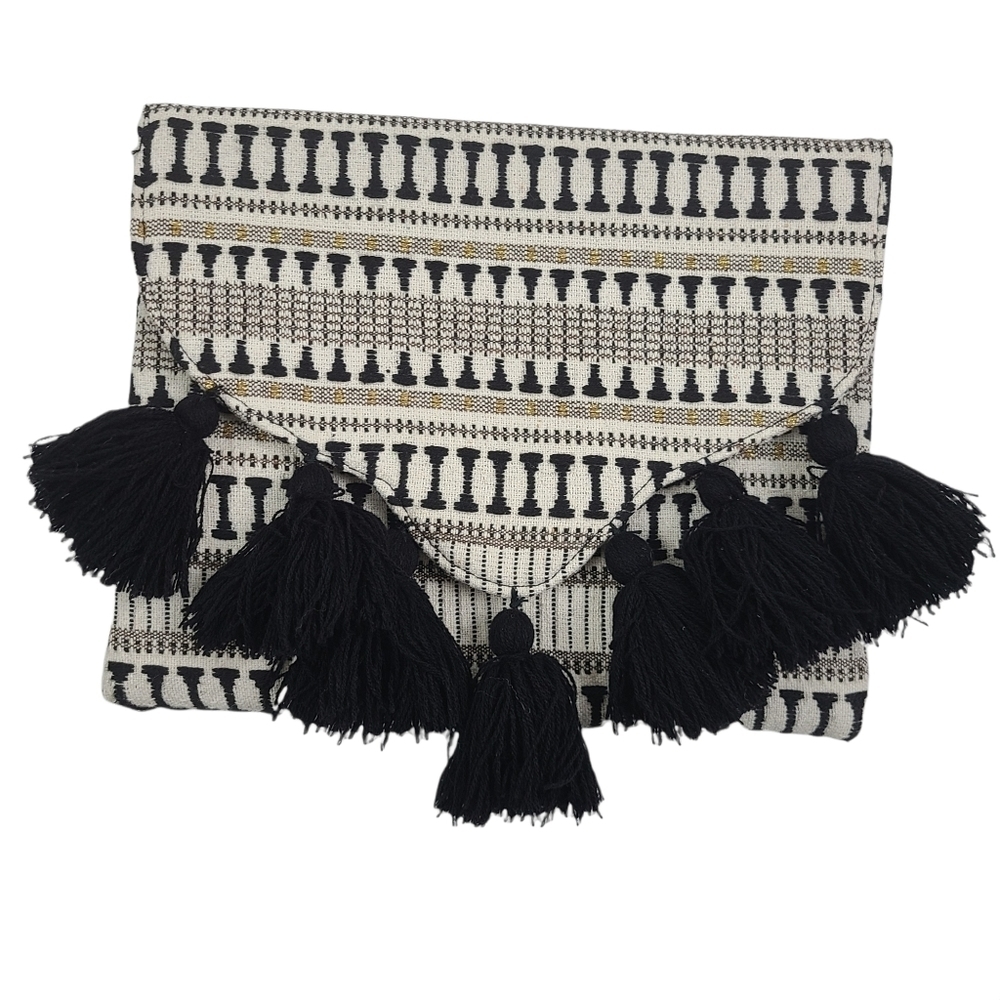 Mud Pie Black and Ivory Tassel Clutch‎